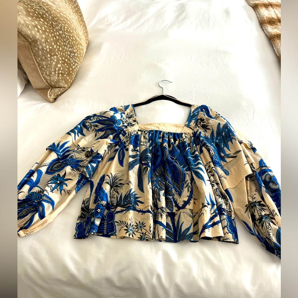 Banana Republic cotton top, floral print, tan/black/royal blue